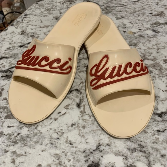 Gucci Shoes - Authentic Gucci Rare Vintage Rubber Sandals - READ
